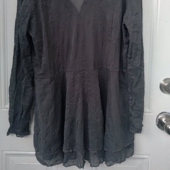 DARK GRAY CREPE JACKET SHEER LONG-SLEEVE BLOUSE SIZE M SHAWL NECKLINE TWO LAYERS - Picture 7 of 9